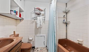 28 Gardner St, Arlington, MA 02474