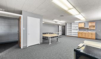 1600 VAN LENNEN Ave, Cheyenne, WY 82001
