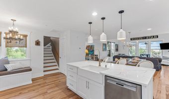 41 Transom Row, Bald Head Island, NC 28461