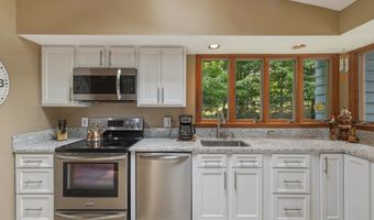 30 Grant Hill Rd, Bloomfield, CT 06002