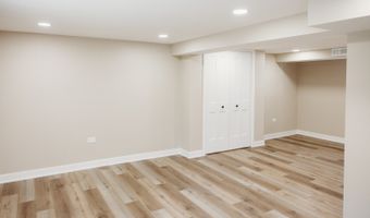 4344 W Linecrest Dr, Alsip, IL 60803