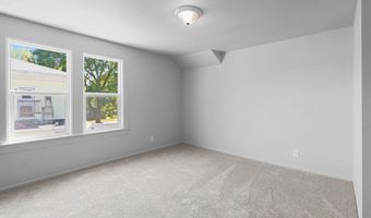 809 N DURKEE St, Appleton, WI 54911
