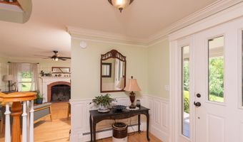 36 Sevigny Dr, Alfred, ME 04002