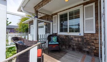 870 11TH St SW, Bandon, OR 97411