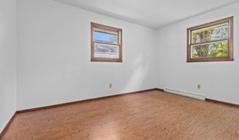 1636 S DRISCOLL St, Appleton, WI 54914