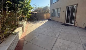 8200 E Brookdale Ln, Anaheim, CA 92807