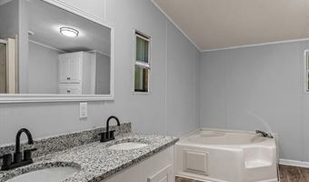 2174 Twin Lake Rd, Benton, LA 71006