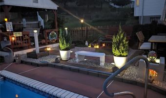 1322 Rockwood Forest Dr, Arnold, MO 63010