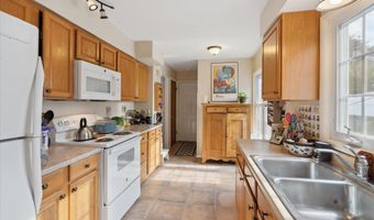 418 Darrow St, Albion, MI 49224