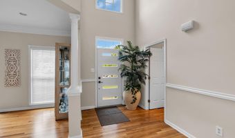 29 Tupelo Rd, Bayville, NJ 08721