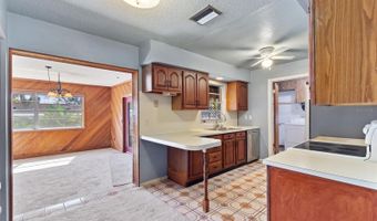 221 DOROTHY St, Auburndale, FL 33823