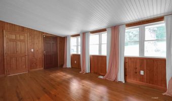 165 Grosvenor St, Athens, OH 45701