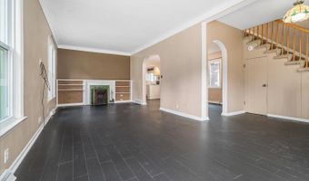 225 Bond St, Allegan, MI 49010