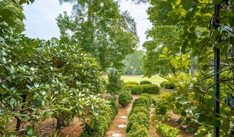 165 Double Eagle Ct, Aiken, SC 29803