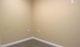 280 Stonegate Rd 280, Algonquin, IL 60102