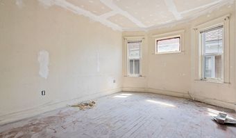 12 Spencer St, Boston, MA 02124