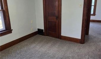 623 Cole Ave, Akron, OH 44301