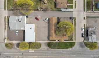 5043 Allen Rd, Allen Park, MI 48101