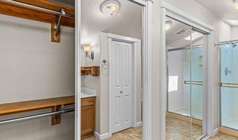 380 Hemlock Ln, Ashland, OR 97520