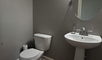 25 Ash Ct, North Liberty, IA 52317