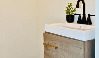 165 W Pine St, Allentown, PA 18102