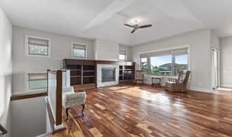 2908 NW Sharmin Dr, Ankeny, IA 50023