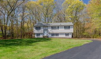 136 Hope Hill Ter, Cranston, RI 02921
