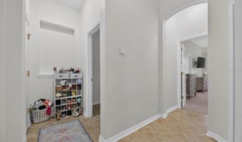 5713 SEA TROUT Pl, Apollo Beach, FL 33572