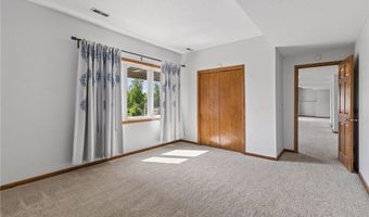 14255 Footbridge Way, Apple Valley, MN 55124