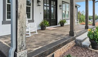 111 VILLAGE Cir, Anniston, AL 36207