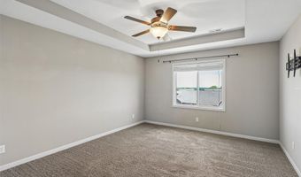 1735 Sadie Ln, Adel, IA 50003