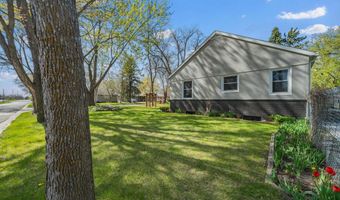 1019 Ash St, Alexandria, MN 56308