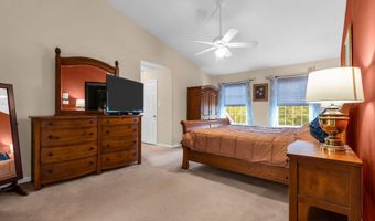 12 Brittany Dr, Bayville, NJ 08721