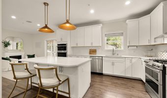 9912 MONTAUK Ave, Bethesda, MD 20817