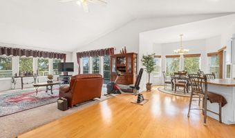 2024 SUMMIT VALLEY Q Rd, Addy, WA 99101
