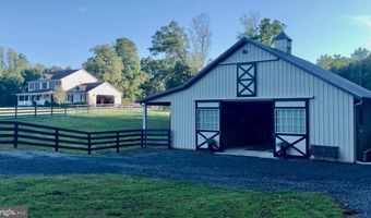 48 MADDOX Ln, Amissville, VA 20106
