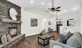 2076 LACY Dr, Cheyenne, WY 82009