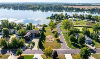 3 Marie Cir, Elysian, MN 56028