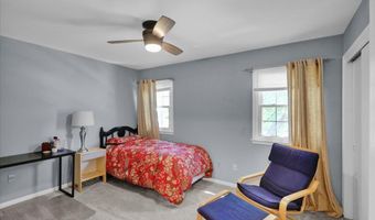 802 APPLE Dr, Reading, PA 19610