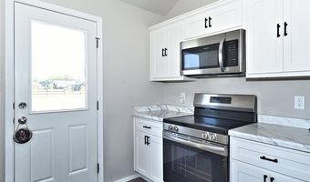 708 Redbud Ave, Beggs, OK 74421