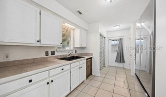 16 Robin Way, Beaufort, SC 29907