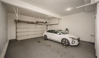 270 E Skyline Dr, Ballwin, MO 63011