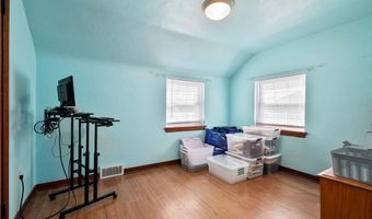 139 Lakewood Ave, West View, PA 15229