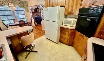 302 LUNA Rd, Auburndale, FL 33823