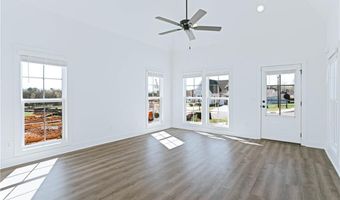 91 BRADLEY Ln, Auburn, AL 36830