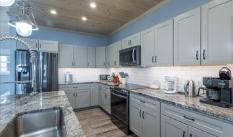 10 Bogue Chitto Ln, Bar Harbor, ME 04609