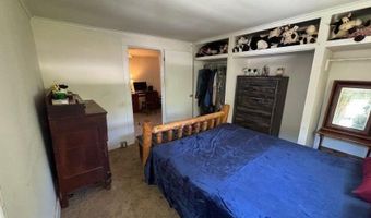 59 E Hoosac St, Adams, MA 01220