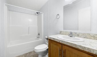 1406 East Dr, Alden, NY 14004