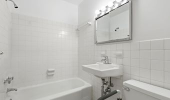 10626 WEYMOUTH St 101, Bethesda, MD 20814