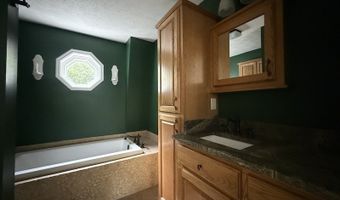 600 Ivory, Baldwin, GA 30511